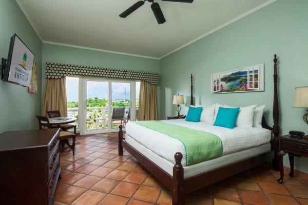 Pineapple Beach Club - Ocean View Room